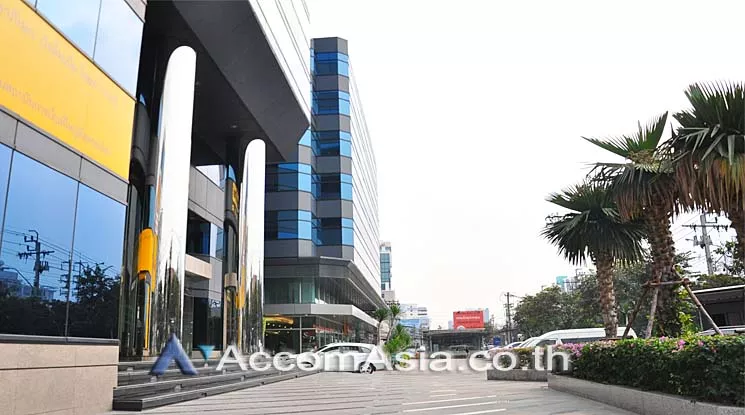  1  Office Space For Rent in Ratchadaphisek ,Bangkok MRT Ratchadaphisek at Olympia Thai Tower AA13907